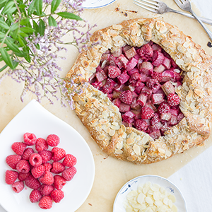 Himbeer-Rhabarber-Galette