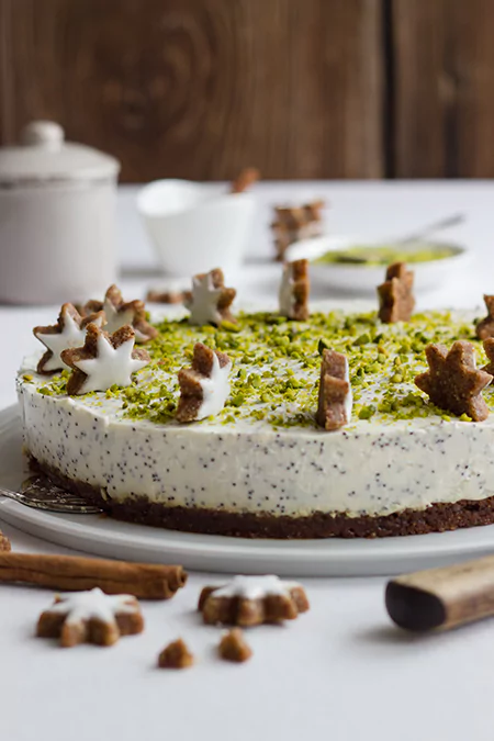 Mohn-Zimtstern-Torte