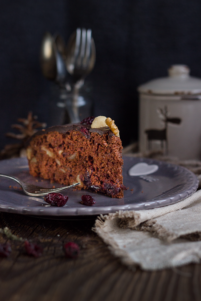 Cranberry-Nuss-Schokokuchen