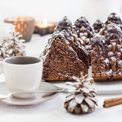 Rotweinkuchen mit Lebkuchen