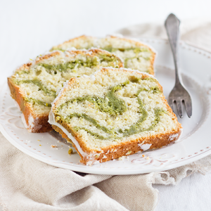 Kokos-Matcha-Kuchen