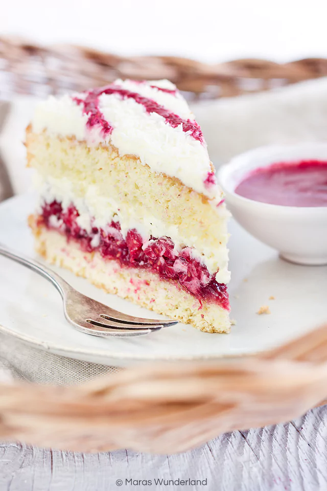 Himbeer-Kokos-Torte