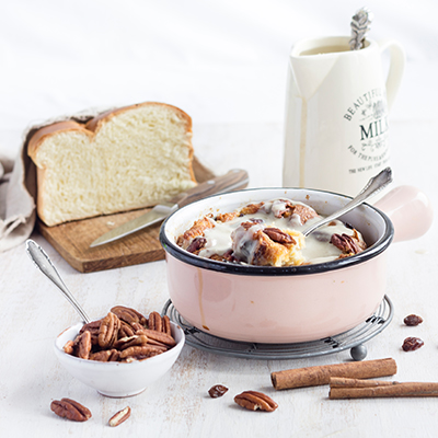 Bread Pudding with Pecan Nuts