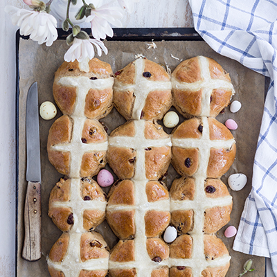 healthy Hot Cross Buns