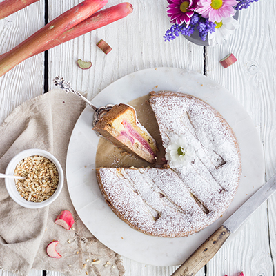 Rhabarber-Marzipan-Kuchen