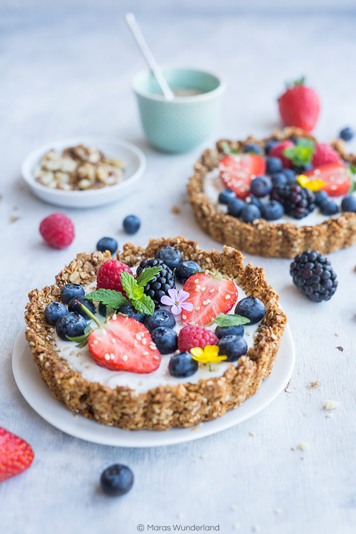 Healthy Berry Skyr Tartelettes • from Maras Wunderland