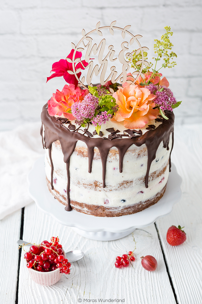 Mini naked Wedding cake with Summer Berries • from Maras Wunderland