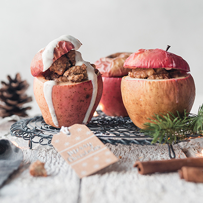 Gesunde Bratäpfel mit Joghurt-Vanillesoße