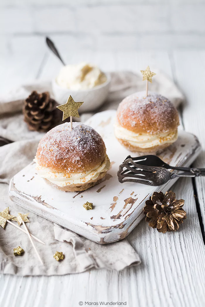 Ofen-Berliner mit Champagner-Creme