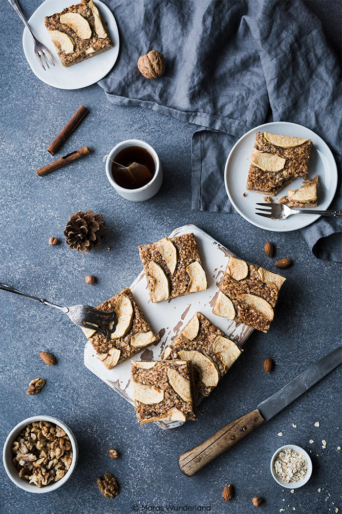 Apfel-Nusskuchen vom Blech