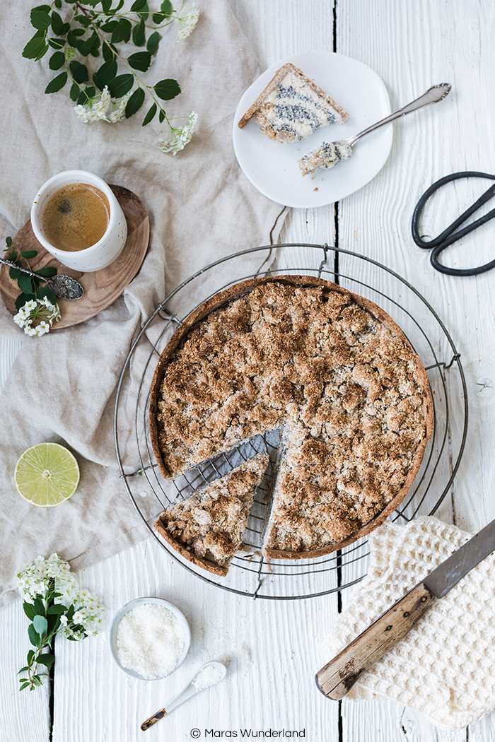 Gesünderer Mohn-Kokos-Quarkkuchen mit Streuseln
