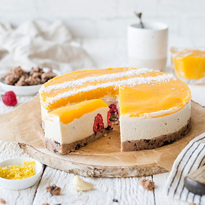 Vegan & healthy Mango Raspberry Cheesecake