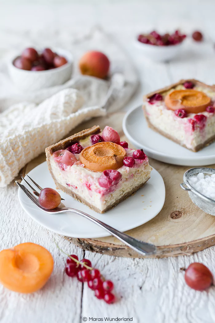 Rezept für einen fruchtig, erfrischender Aprikosen-Milchreiskuchen. Gesünder, schnell gemacht und perfekt für den Sommer.