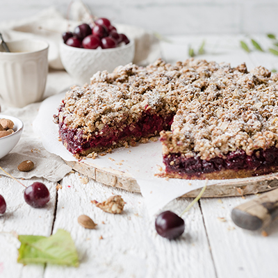 Gesünderer Kirsch-Streuselkuchen