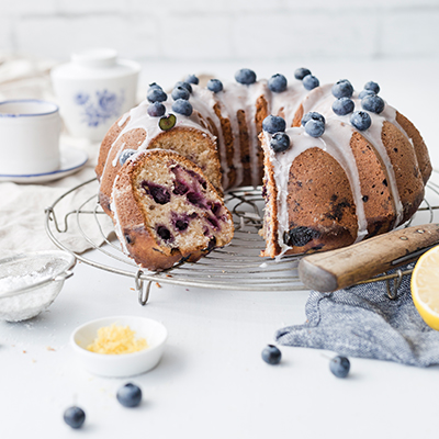 Heidelbeer-Zitronenkuchen mit Kokos