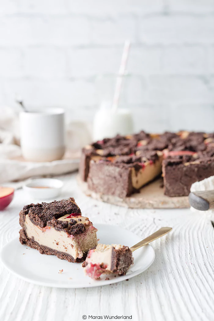 Rezept für einen einfachen Kaffee-Zupfkuchen mit Pflaumen