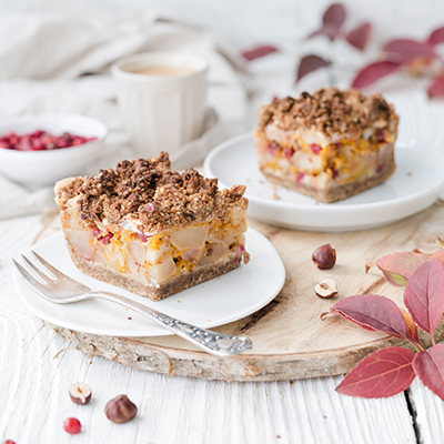 Gesünderer, herbstlicher Obst-Streuselkuchen