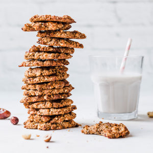 Zuckerfreie, vegane Nusscookies