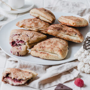 Vegane Quarkfächer mit Himbeeren