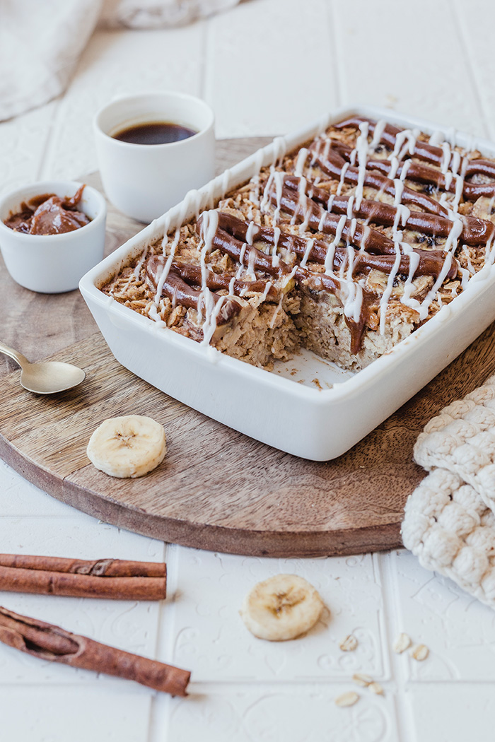 Veganes Cinnamon Baked Oatmeal mit Banane. Gesund, glutenfrei und unglaublick lecker. Soulfood pur. • Maras Wunderland #vegan #glutenfrei #glutenfree #veganbreakfast #frühstück #breakfast #gesund