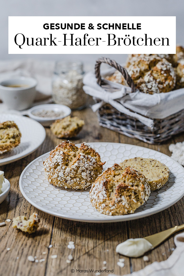 Schnelle und gesunde Quark-Hafer-Brötchen. Ruck zuck gemacht, gut einzufrieren, saftig und lecker. • Maras Wunderland