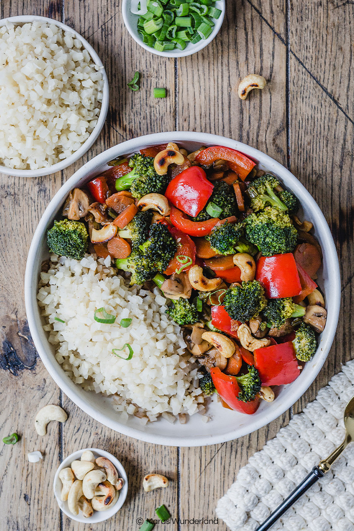 Schnelles Veggie Stir Fry. Vegan, gesund und perfekt für die günstige Feierabendküche. • Maras Wunderland